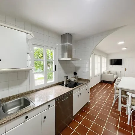 A Da Tonita Рибадавия